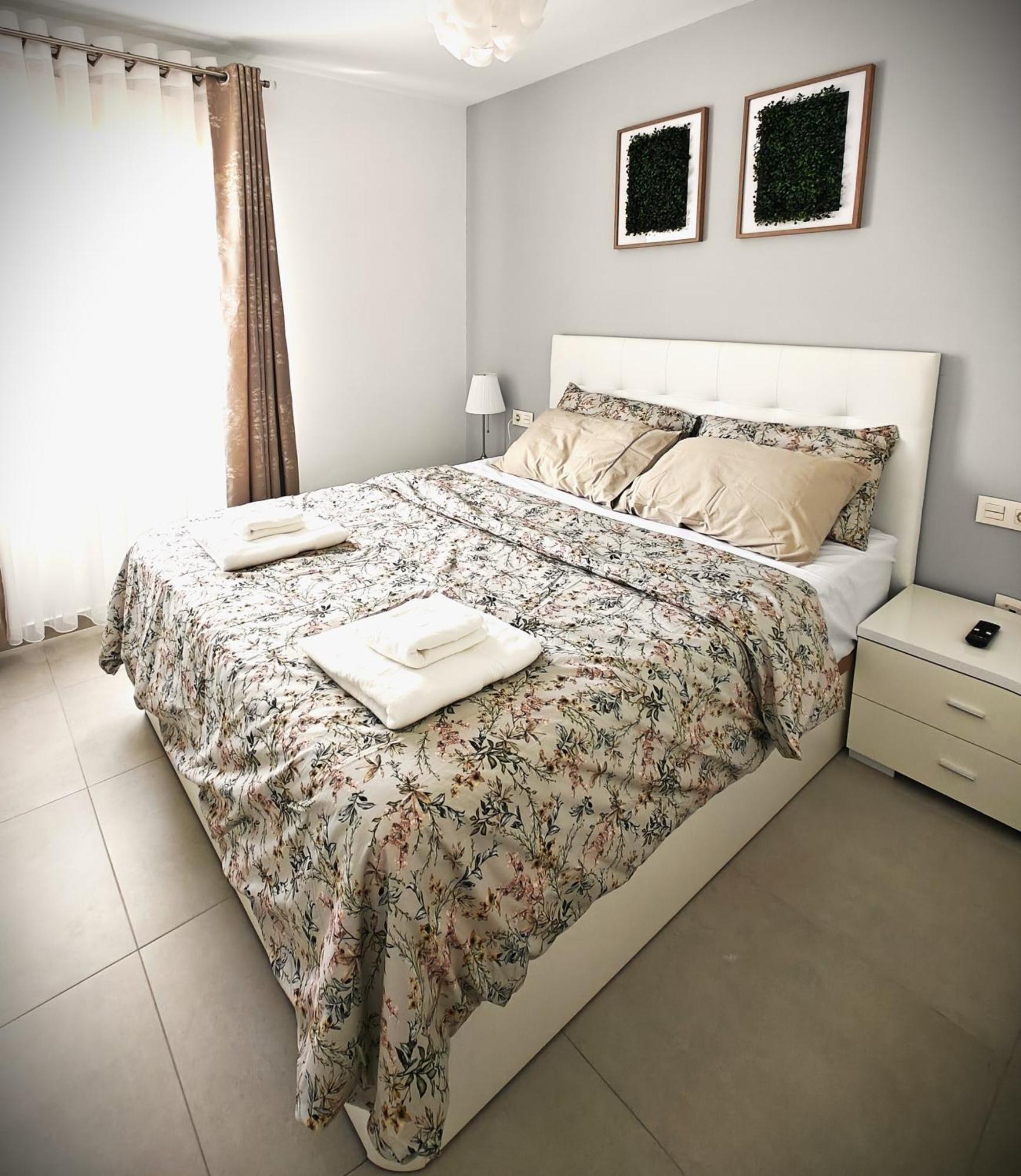 Sun Apartment - 3 Bedrooms, Priv Parking, Pool, Ac, Tv Channels, Fibre Net Los Cristianos (Tenerife) Exterior foto